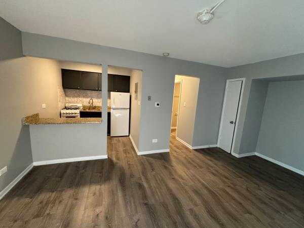 Photo - 3343 Commercial Unit 3343-14