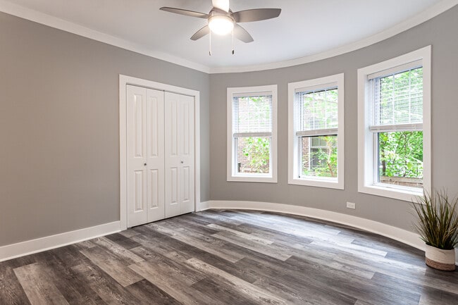 Photo - 2127 W Giddings St Unit 1