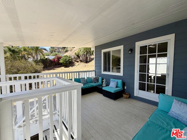 3950 Las Flores Canyon Rd