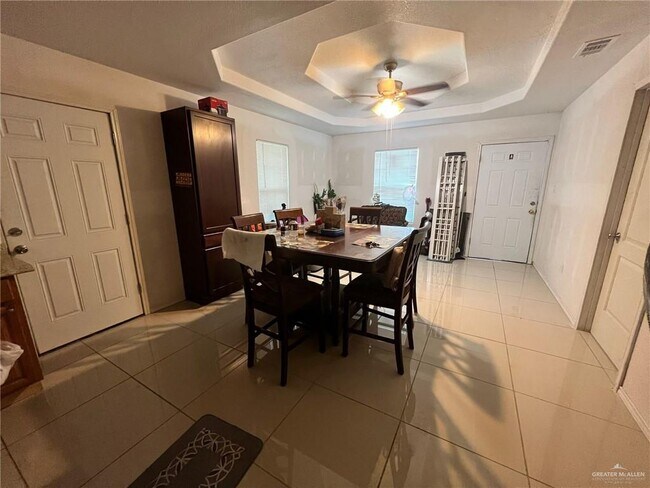 Photo - 7 W Costa Rica Ave