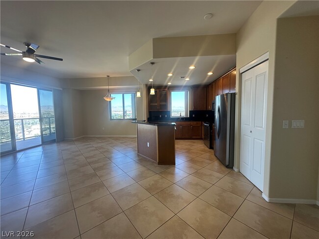 Photo - 8255 S Las Vegas Blvd Unidad 1122