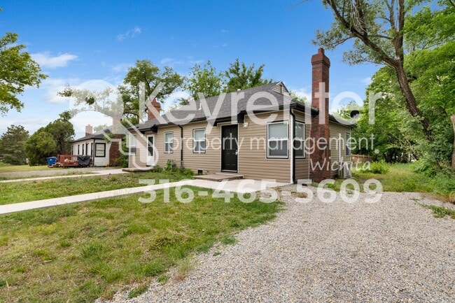 Photo - N Volutsia Duplex Unit 2009