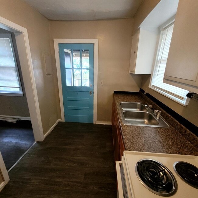 Photo - 8316 Buttercup St