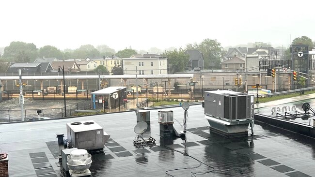 Photo - 131 Josephine Ave Apartments Unit 3