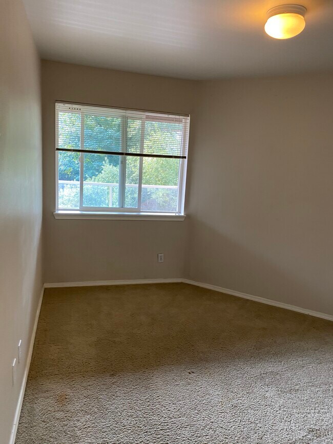 Photo - 9090 Ravenna Ave NE Unidad 202