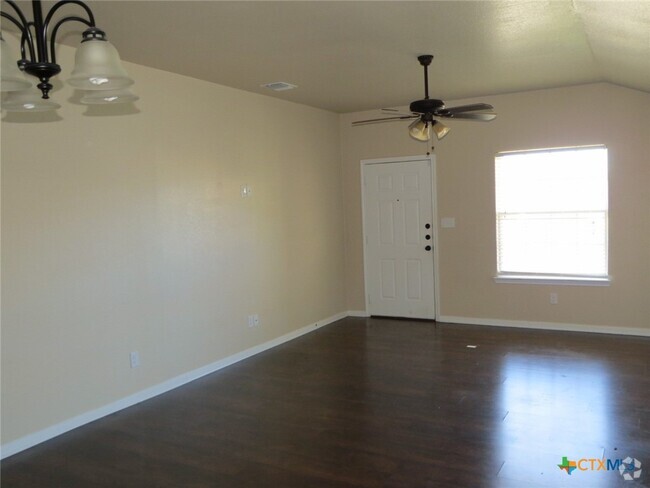 Building Photo - 1102 Grace Point Dr Rental