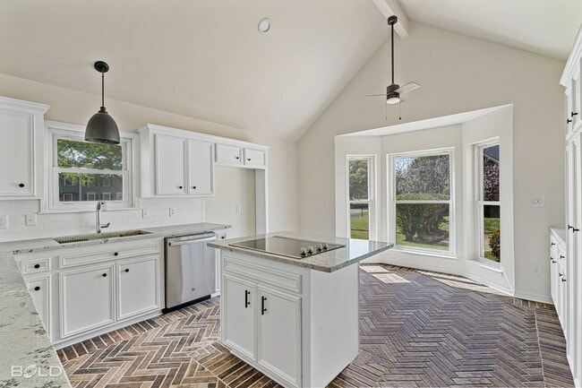 Photo - Beautiful 3 bed 2.5 bath