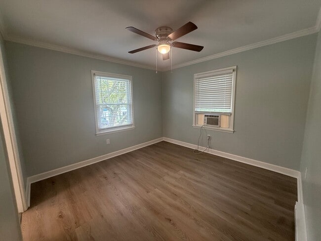 Photo - 120 N Pinewood Dr Unit #2