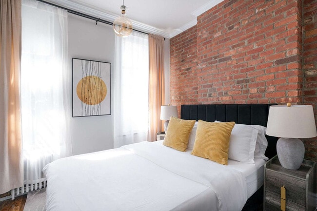 Photo - 246 Mott St Unidad SI ID1474771P