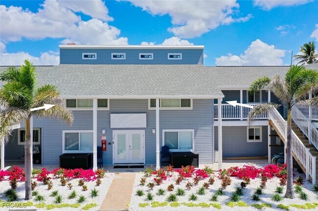 Photo - 6151 Estero Blvd Unidad 5