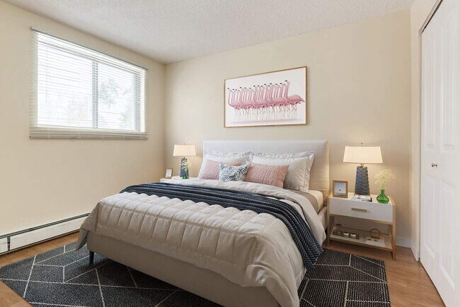 Photo - Mariti Manor