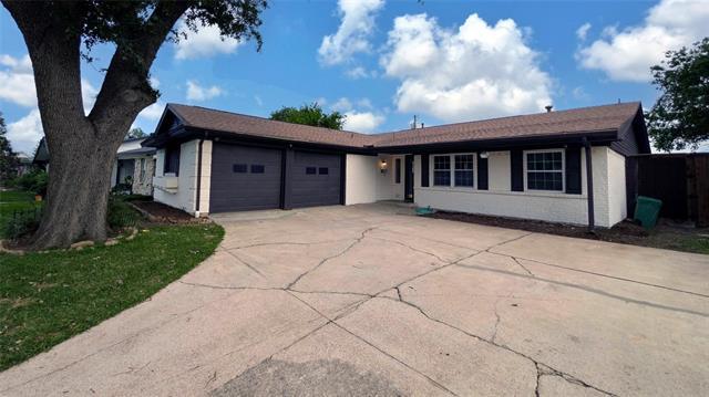 Photo - 4122 Victoria St