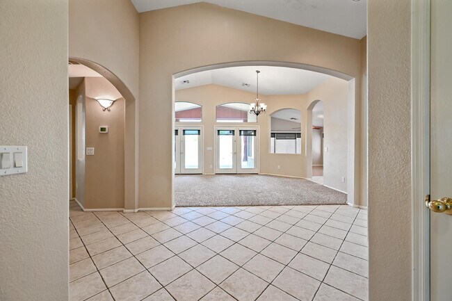 Photo - 8205 S 45th Ln