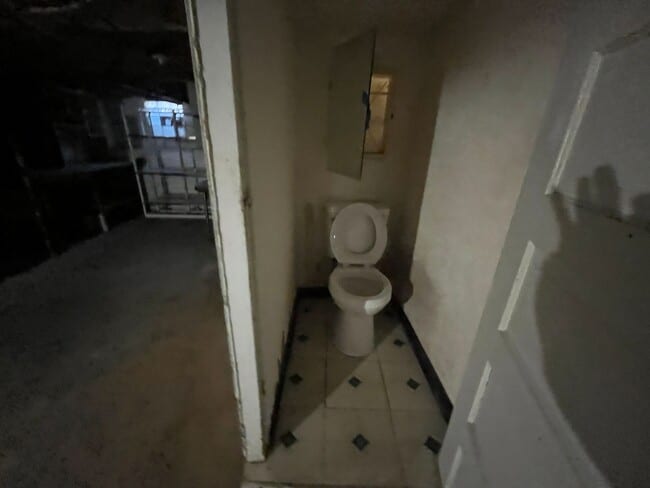 Photo - 7220 Marsden St