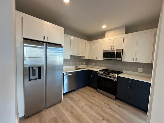 Photo - 161 Allston St