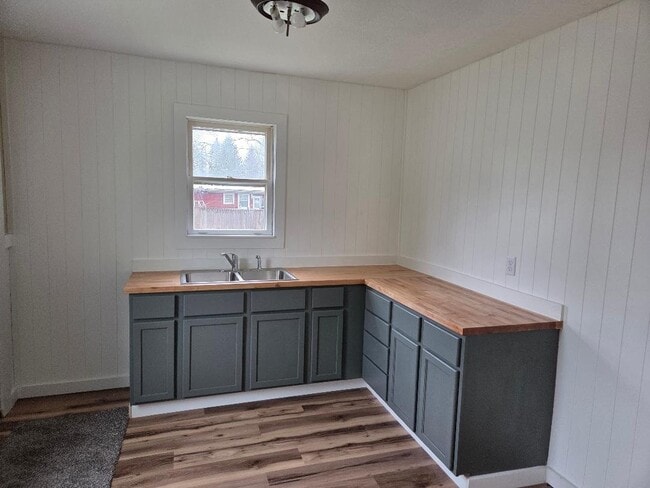 Photo - 921 N Mason Unit 1