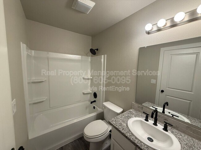 Photo - 7420 35th St