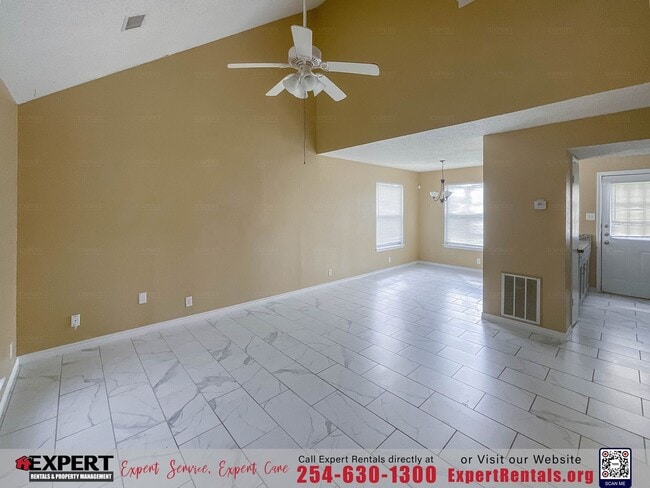 Photo - 2307 Lazy Ridge Dr