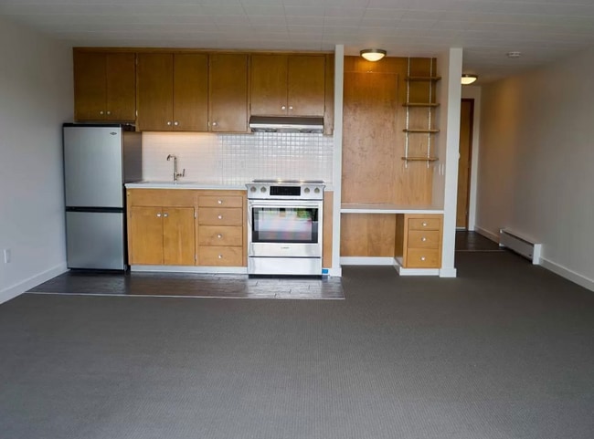 Photo - 7113 California Ave SW Unit 202