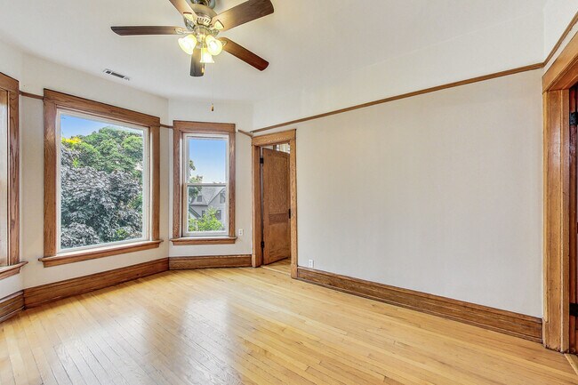 Photo - 1312 W Nelson St Unidad 3