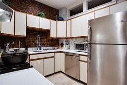 Photo - 114 Trenton St Unit 1