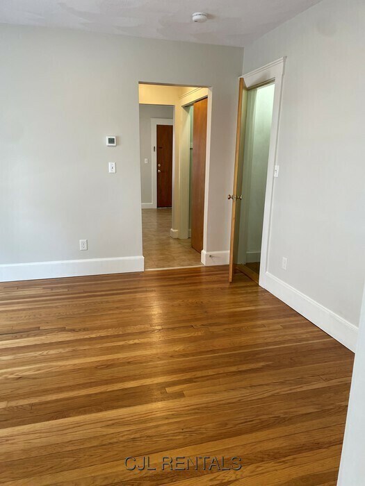 Photo - 376 Crescent St Unit 1