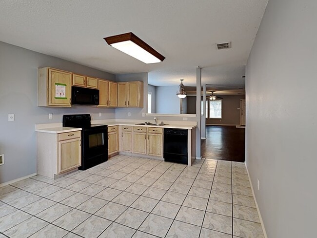 Photo - 2008 Shawnee Trail