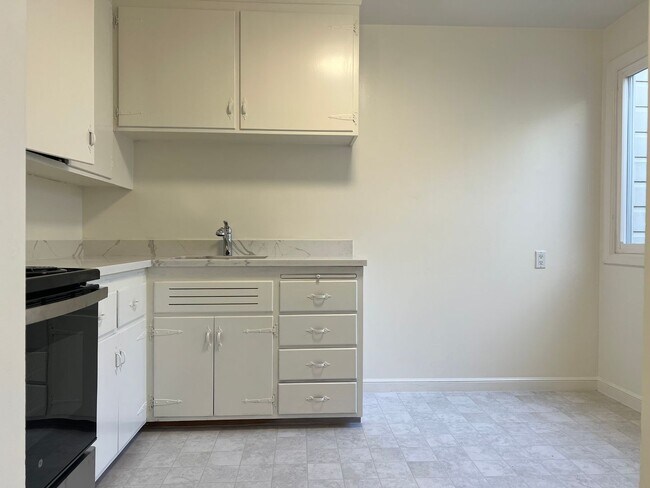 Photo - 1342 Unidad #4