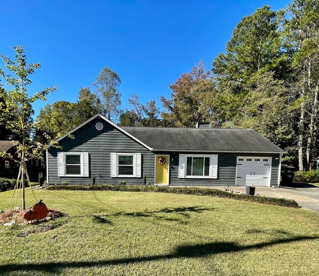 Photo - Beautiful newly renovated 3 bedroom 2 bath...