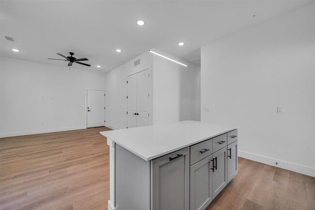 Photo - 1601 Mustang Dr