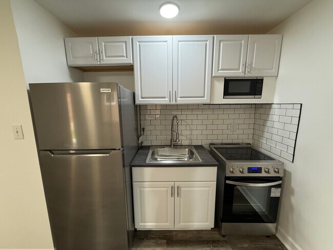 Photo - Kirkup Ave Unit 2