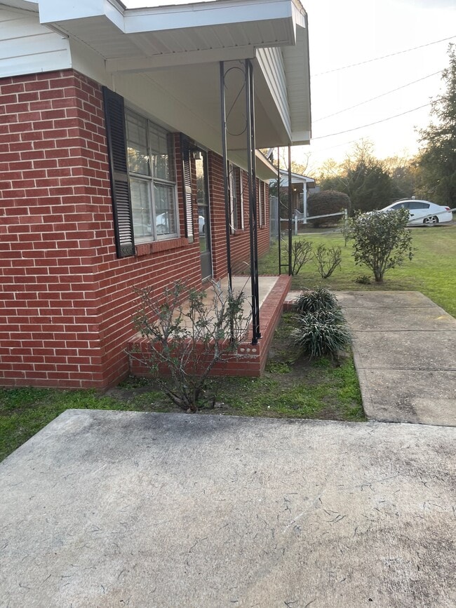 Photo - 508 Columbia St