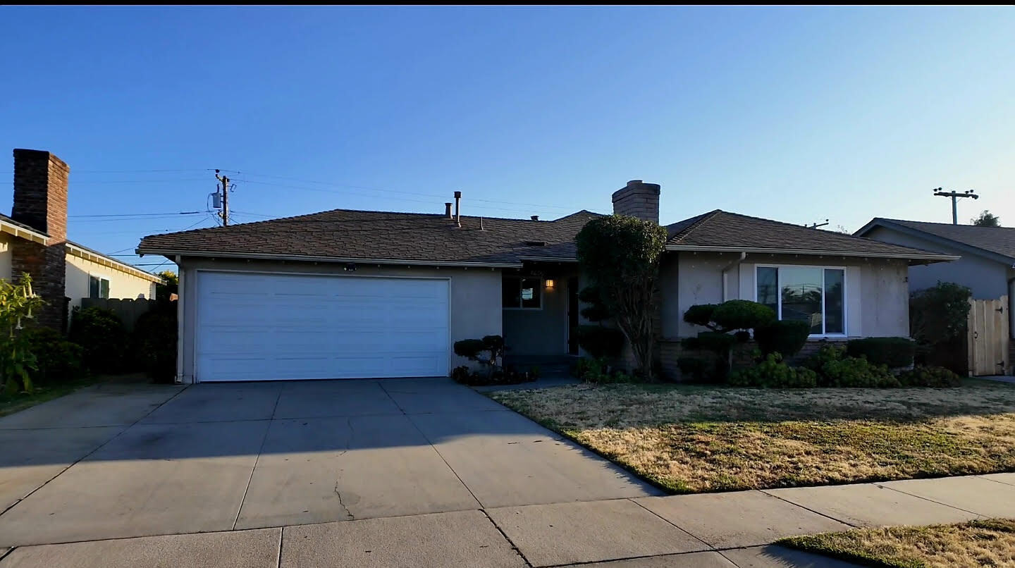 Photo - 740 Saratoga Dr Casa