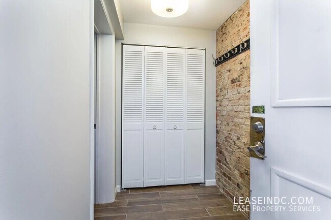 Photo - 1507 Vermont Ave NW Unit #1