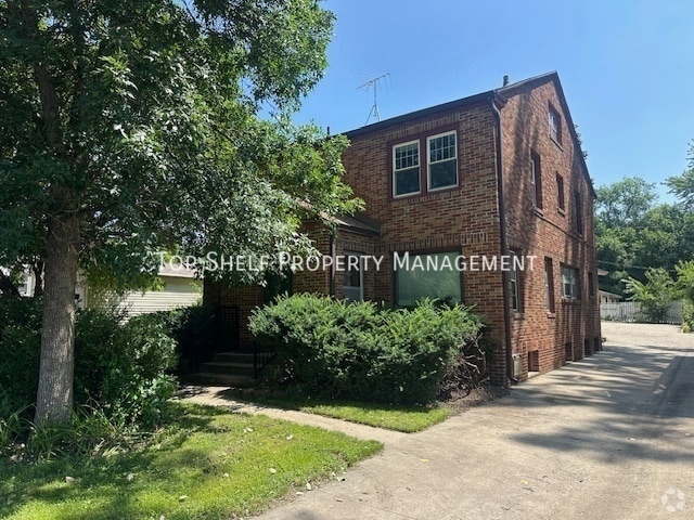 Building Photo - 1065 42nd St Rental