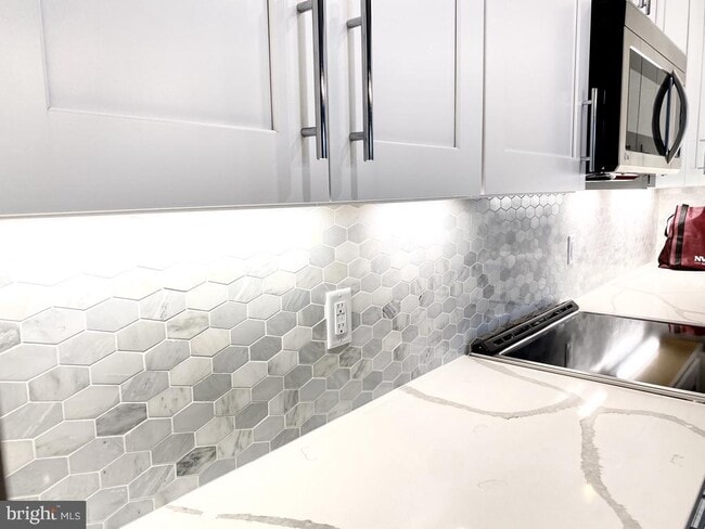 Photo - 1761 Old Meadow Rd Unit 223