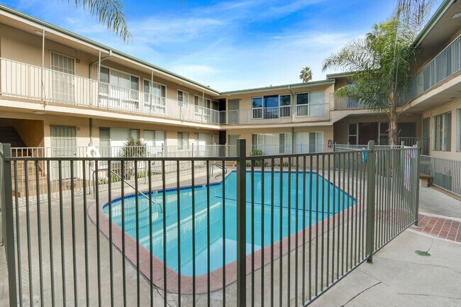 Photo - 3838 Gibraltar Avenue