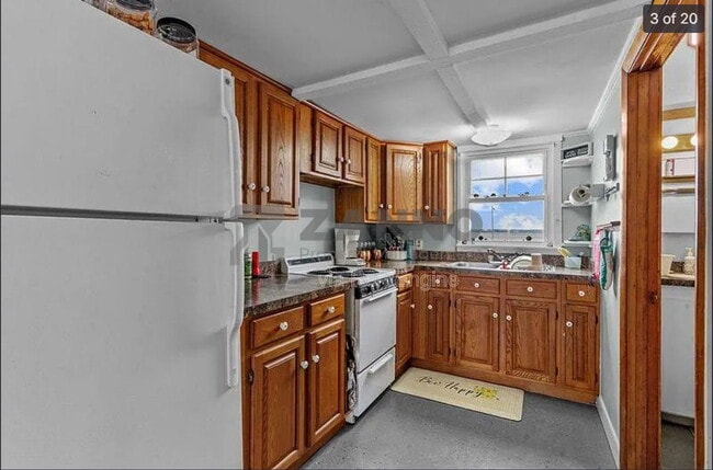 Photo - 100 King Philip Ave