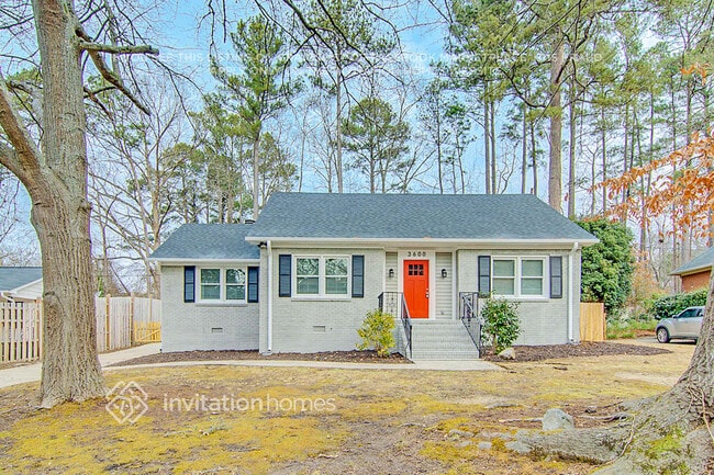 Building Photo - 3600 Barcelona Ave