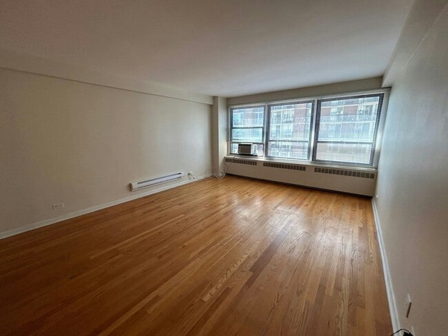 Building Photo - 4180.1 N Marine Dr Unit 1602 Rental