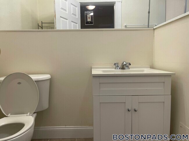 Photo - 520 Cambridge St Unidad 8A