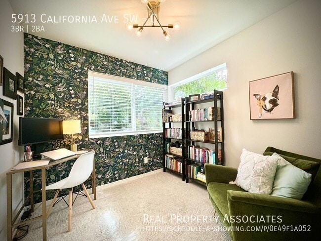 Photo - 5913 California Ave SW