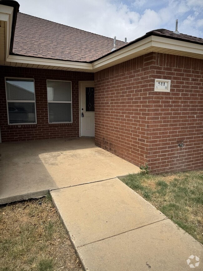 Building Photo - 511 N Brentwood Ave Rental