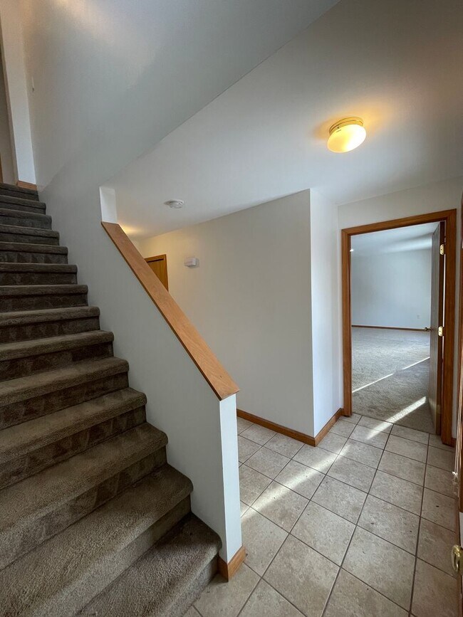 Photo - 1288 Broadway St Unit Apt B