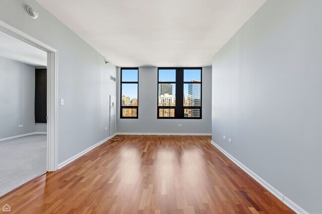 Photo - 1255 S State St