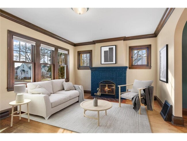 Photo - 2300 NE McKinley St