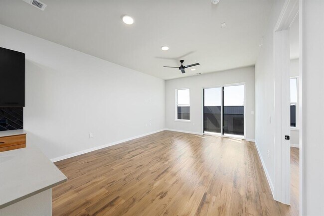 Photo - 4510 Terry-O Ln Unit 416