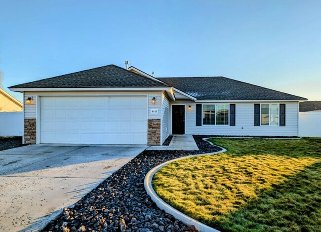 Photo - 4610 Seville Dr
