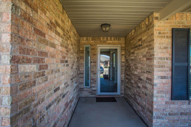 Photo - 3701 Rochester Ave