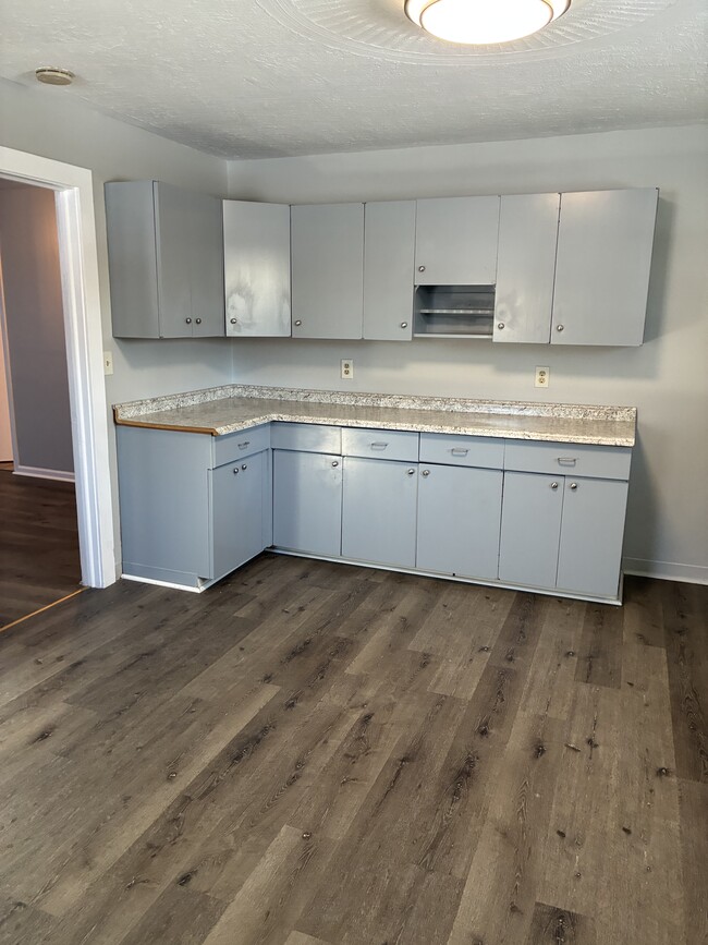 Photo - 1127 Mill St Unidad E1